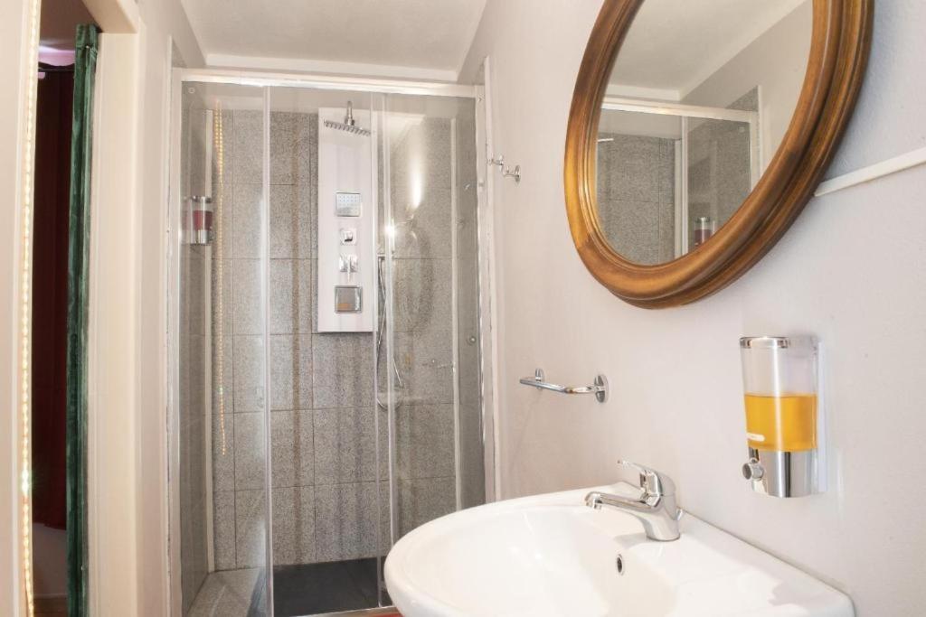 Le Mura Antiche Rooms Sassari Exterior photo